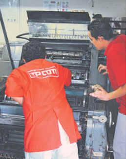 Imprimiendo en Tipografía Comercial