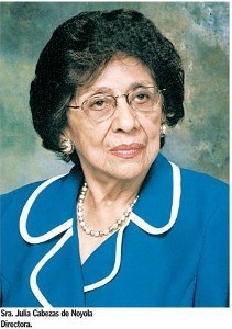 Sra Julia Cabezas de Noyola, Directora